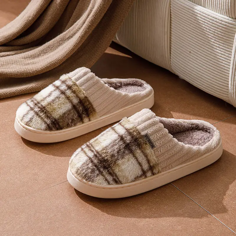Manufacturer Wholesale Cotton Slippers for Women Winter Home Household Indoor Warm Non-Slip Thick-Soled Couple Wool Slippers for Men Autumn and Winter