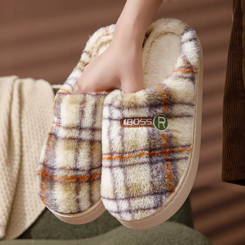 Manufacturer Wholesale Cotton Slippers for Women Winter Home Household Indoor Warm Non-Slip Thick-Soled Couple Wool Slippers for Men Autumn and Winter