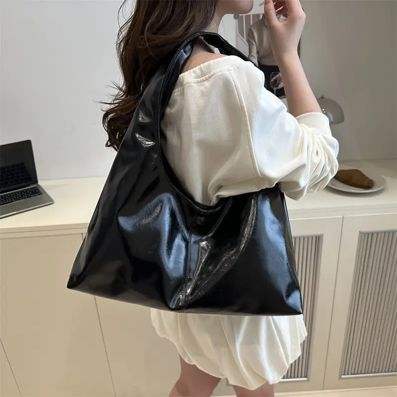 Women's Red Leather Shoulder Bag 2026 New Style - Image 7