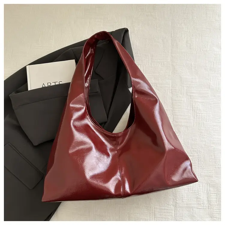 Women's Red Leather Shoulder Bag 2026 New Style — feature 15