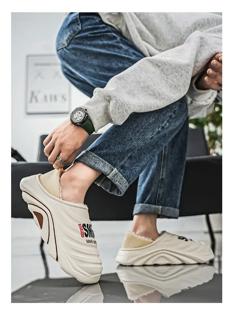 Men's Cotton Slippers, Winter Velvet Warm Home Cotton Shoes, Heel-Covering Outer Wear, Non-Slip and Waterproof Men's Slippers — feature 13