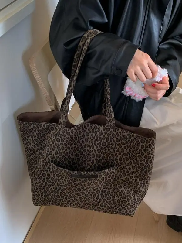 Leopard Print Canvas Tote Bag Large Capacity 2025 - Image 6