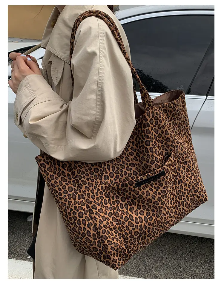 Leopard Print Canvas Tote Bag Large Capacity 2025 — feature 18