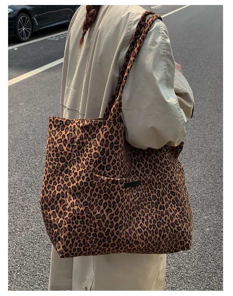 Leopard Print Canvas Tote Bag Large Capacity 2025 — feature 19