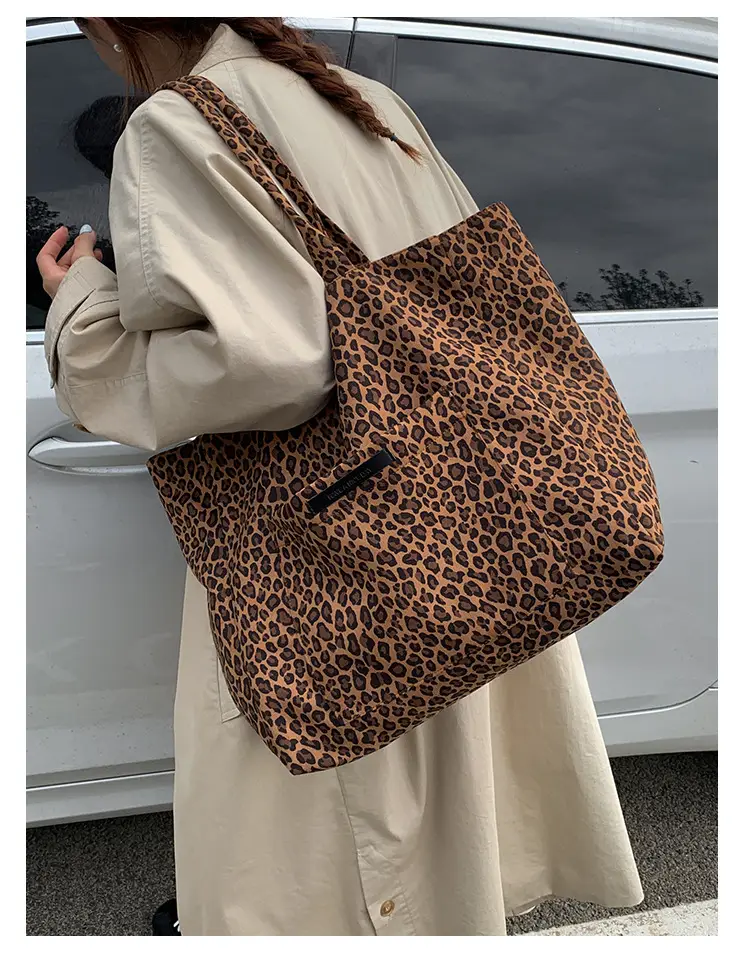 Leopard Print Canvas Tote Bag Large Capacity 2025 — feature 20