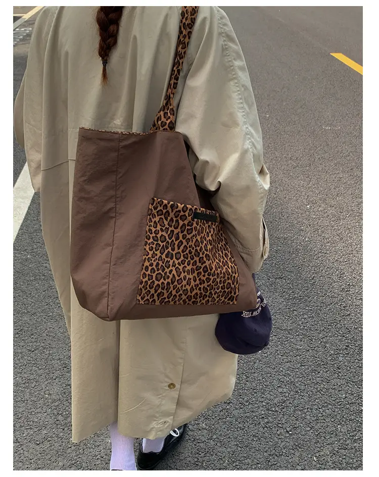 Leopard Print Canvas Tote Bag Large Capacity 2025 — feature 26