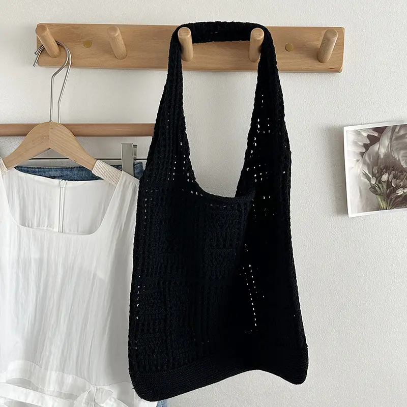 Hollow Knitted Commuter Bag Large Capacity White