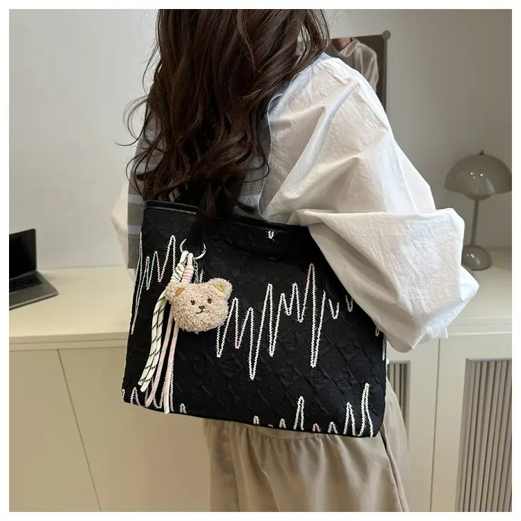 Pink Embroidered Shoulder Bag for Women Spring Summer Commute — feature 21