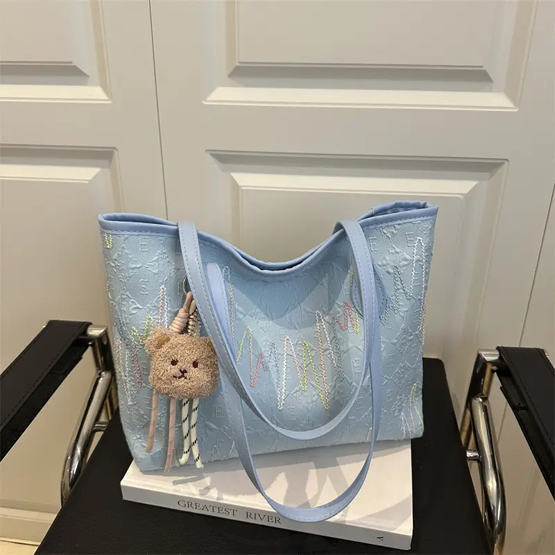Pink Embroidered Shoulder Bag for Women Spring Summer Commute - Image 2