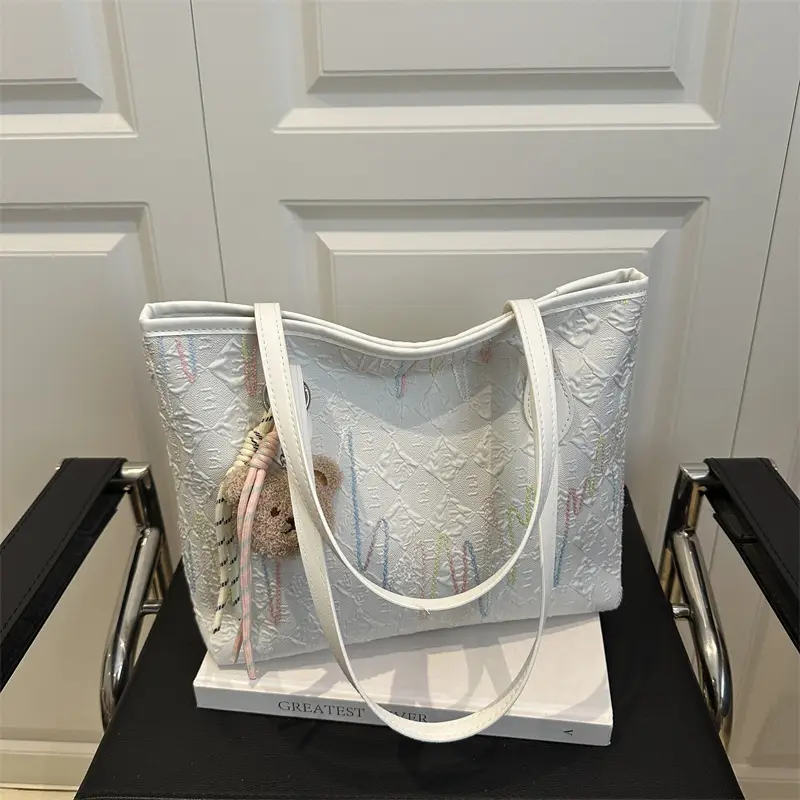Pink Embroidered Shoulder Bag for Women Spring Summer Commute - Image 4