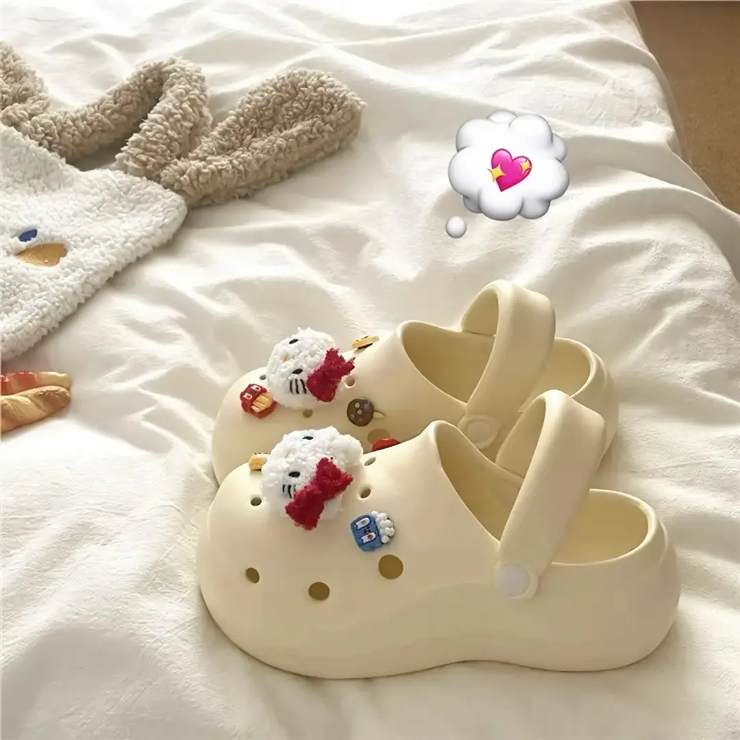 Popular Outdoor Eva Height-Increasing Clogs for the Back-To-School Season, High-Value Ins Beach Non-Slip Breathable Closed-Toe Sandals for Women