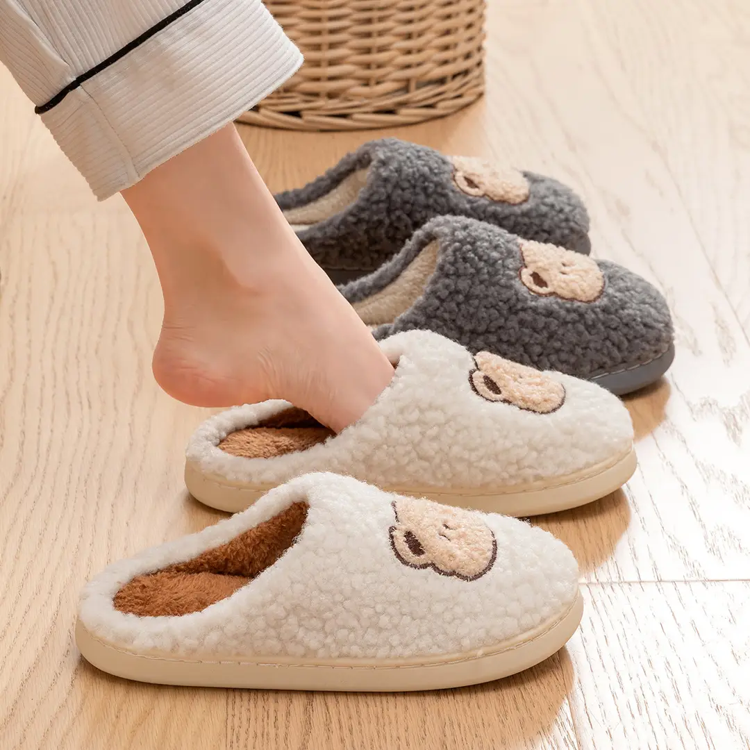 Jialiya Cute Bear Thick-Soled Cotton Slippers for Women Winter 2025 New Indoor Home Plus Velvet Couple Cotton Slippers for Men - Image 8