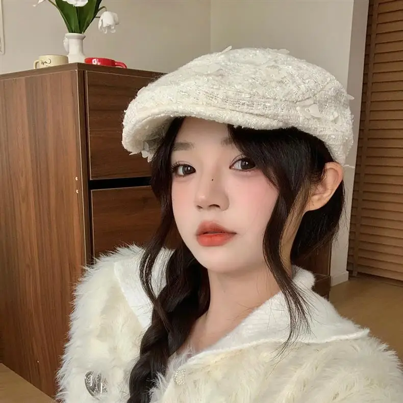 Early Autumn Small Fragrant Flower Forward Hat Women — feature 12