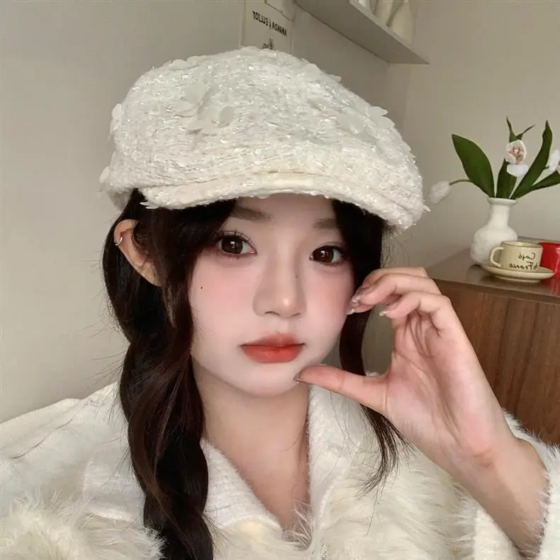 Early Autumn Small Fragrant Flower Forward Hat Women — feature 13