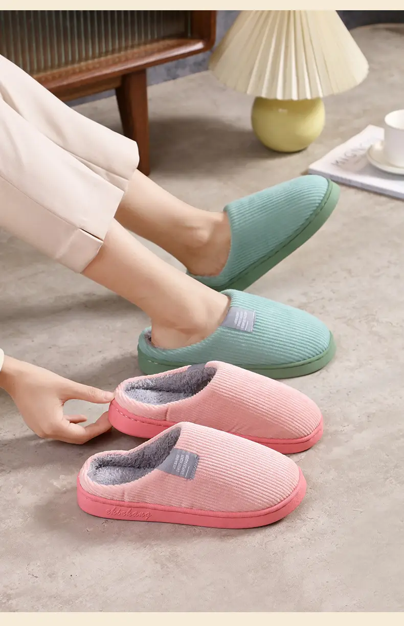 Classic Popular Cotton Slippers in Stock Wholesale Indoor Home Wool Slippers Men's Cotton Slippers Warm Slippers Wholesale Men — feature 12