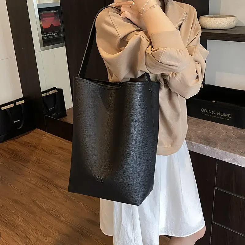 New Arrival Soft Leather Crossbody Bag Large Capacity - Image 7