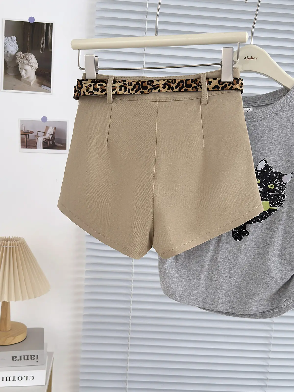 Women Leopard Print High Waist Shorts Set White - Image 5