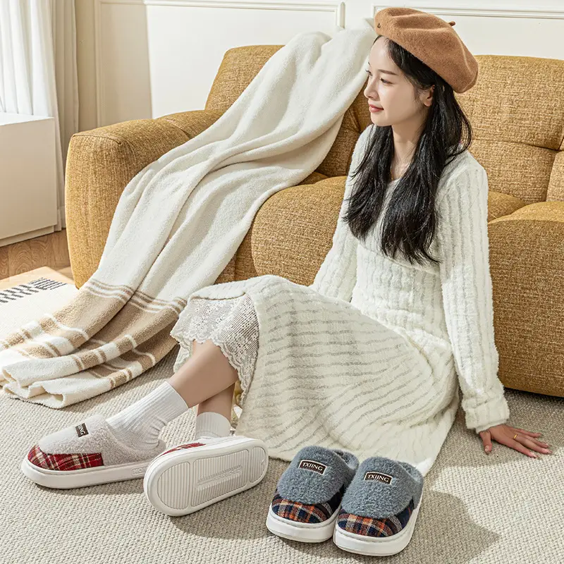 Women Winter Plush Anti-Slip Slippers Brown Plaid