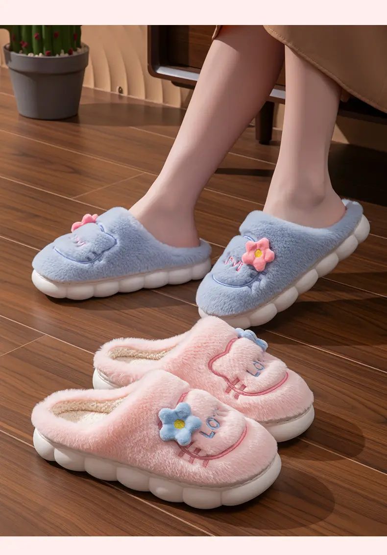 Winter Cartoon Fleece Slippers for Women — feature 13