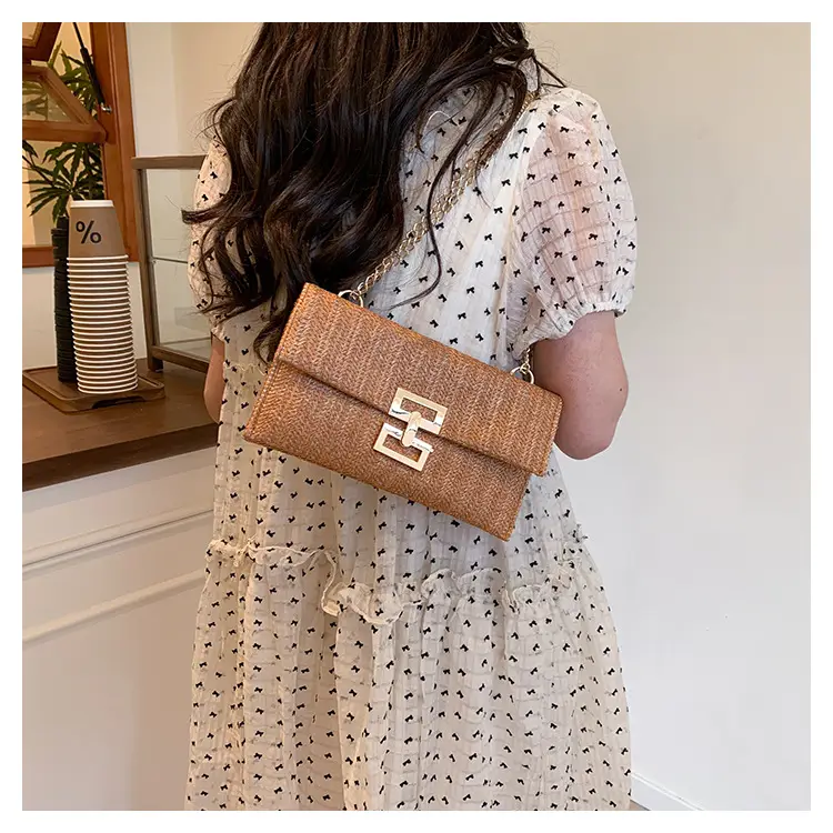 2026 Straw Bag with Gold Chain for Women — feature 6