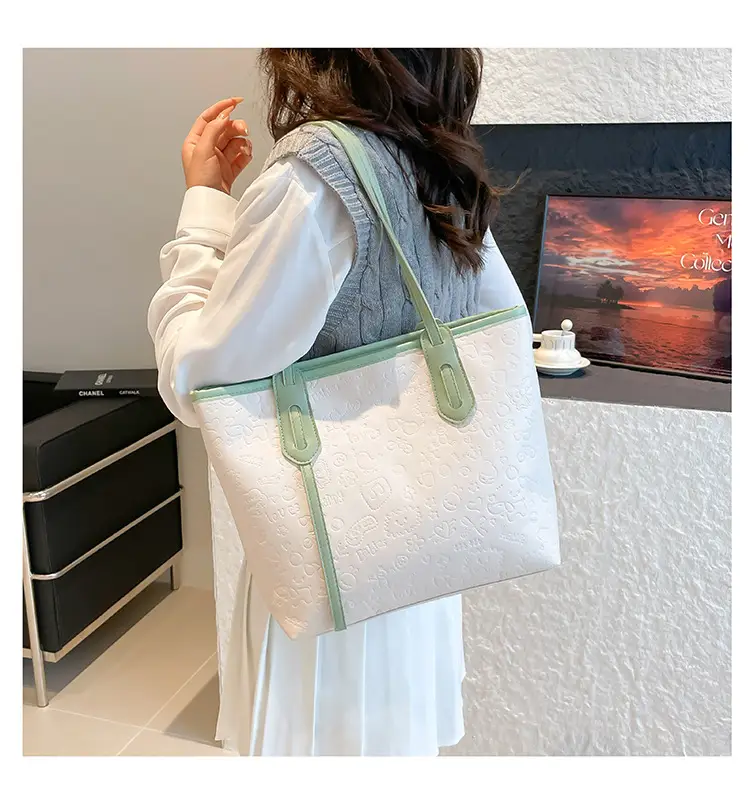 Women's Large Capacity Western Style Shoulder Bag — feature 12