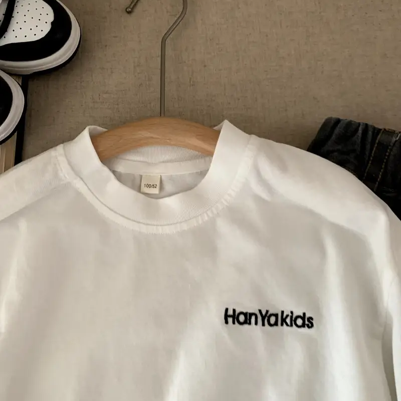 White Hole Print Boys T-Shirt Medium Small — feature 6
