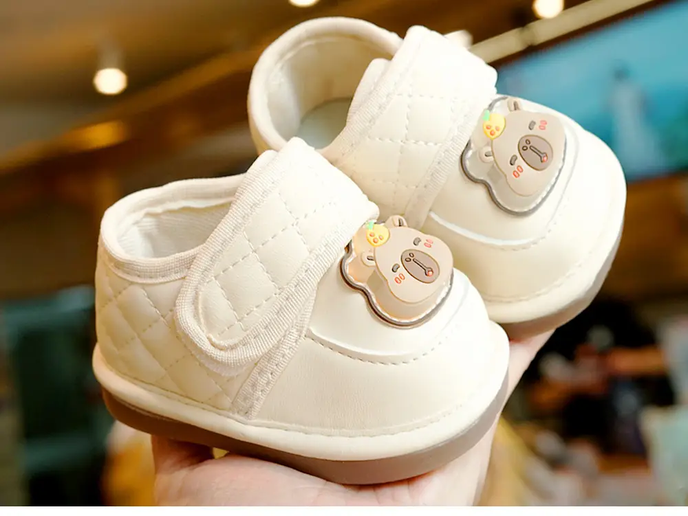 Beginner Baby Shoes White Soft Sole 1-2Yrs — feature 4