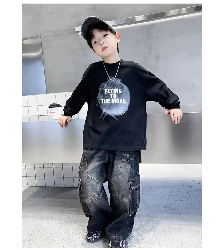 Boys White Long Sleeve T-Shirt Loose Fit 2026 — feature 17