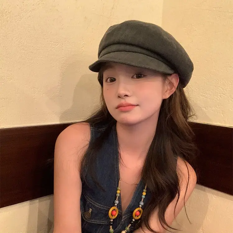 Vintage Women's Duckbill Cap Small Face Octagonal Grey - Image 6