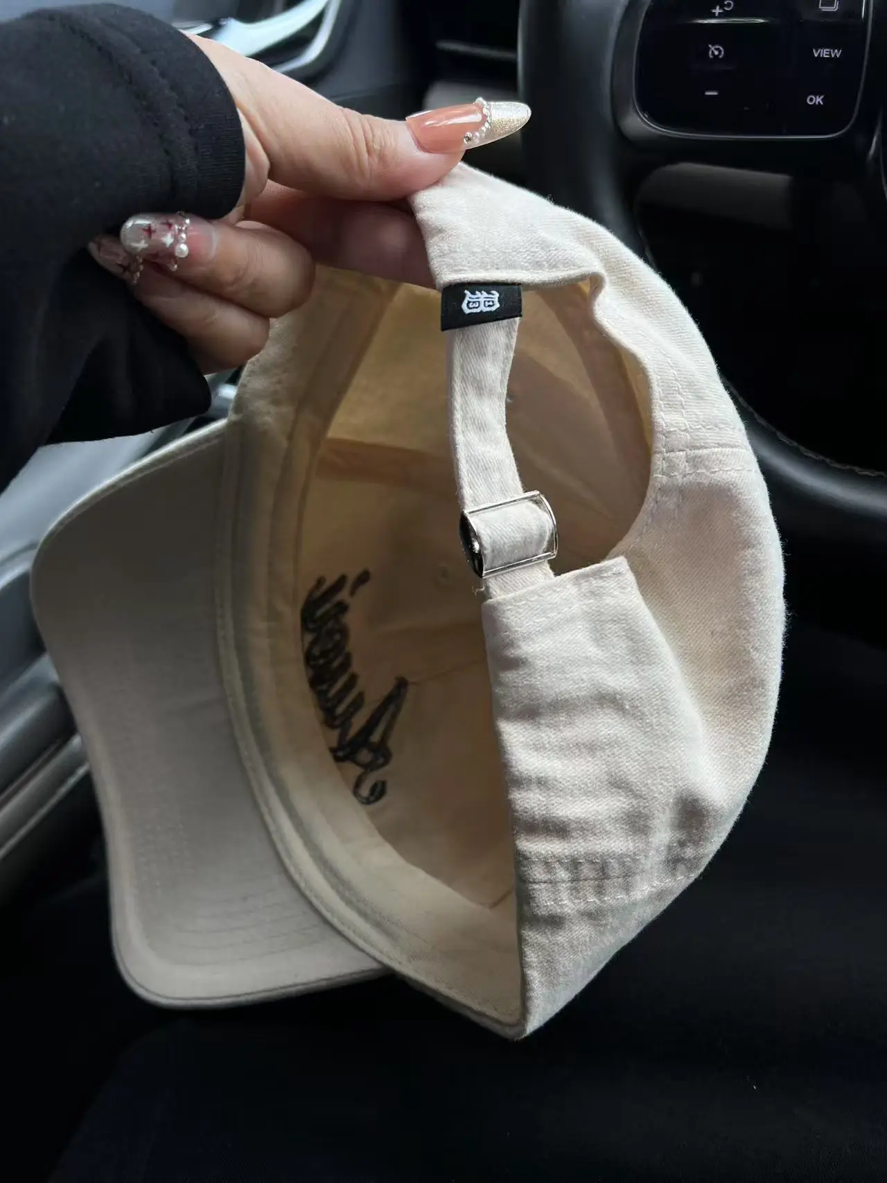 Women American Street Letter Embroidered Pink Baseball Cap — feature 9