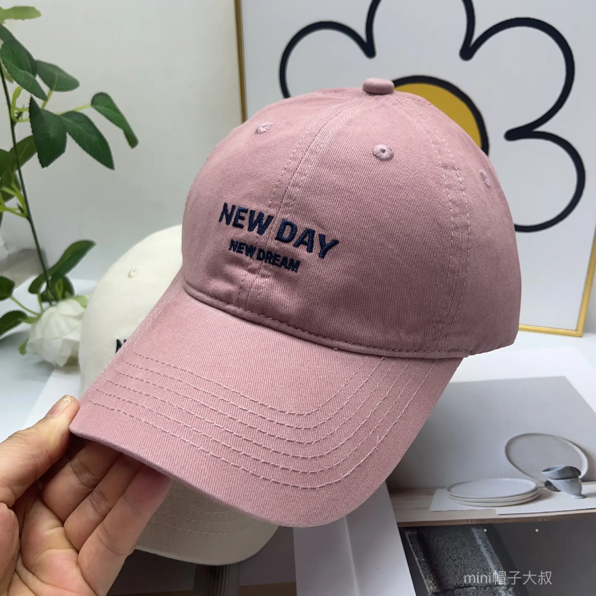 Men New Day New Dream Duckbill Cap Beige — feature 12