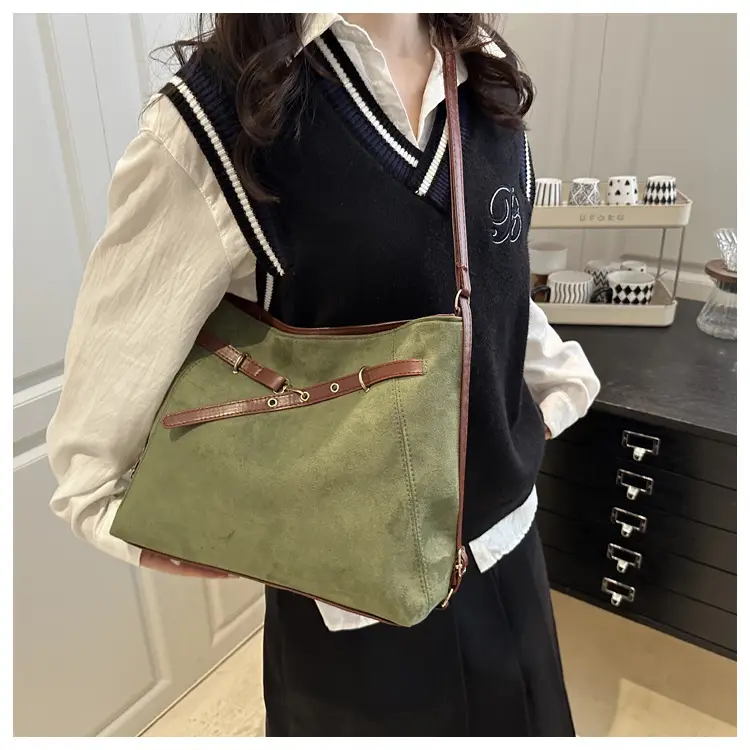 Women Retro Gold Tote Bag Large Capacity Casual Commuter — feature 20