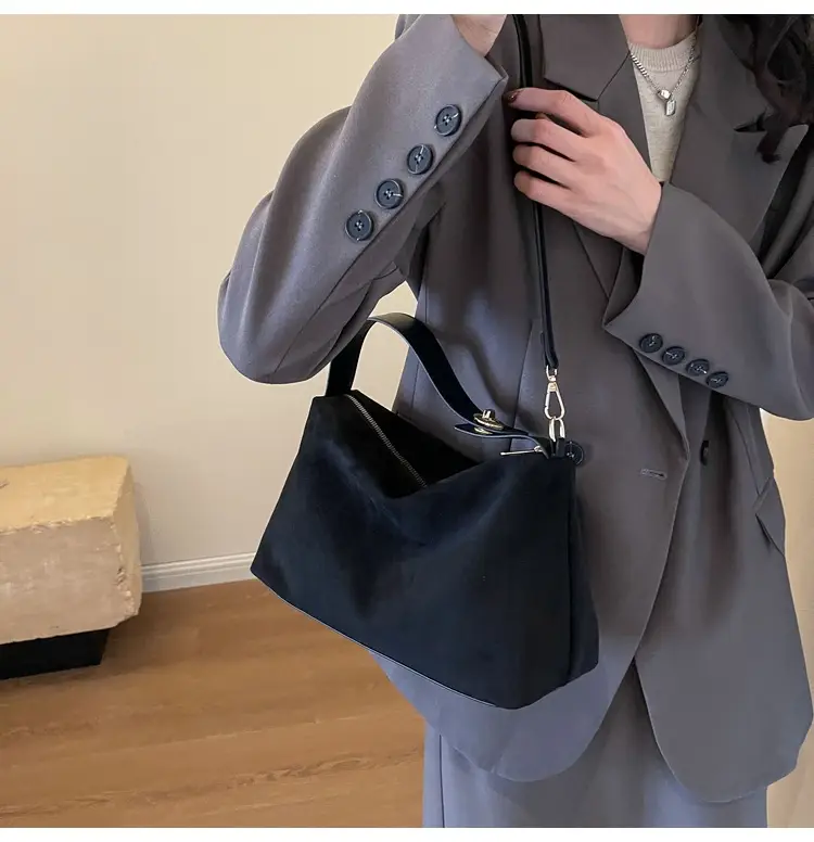 Retro Suede Shoulder Bag Brown 2025 New — feature 9