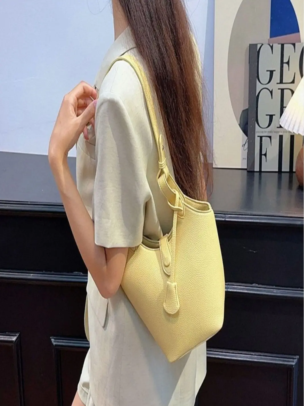 Women's Yellow Textured Shoulder Bag 2025 - Image 4