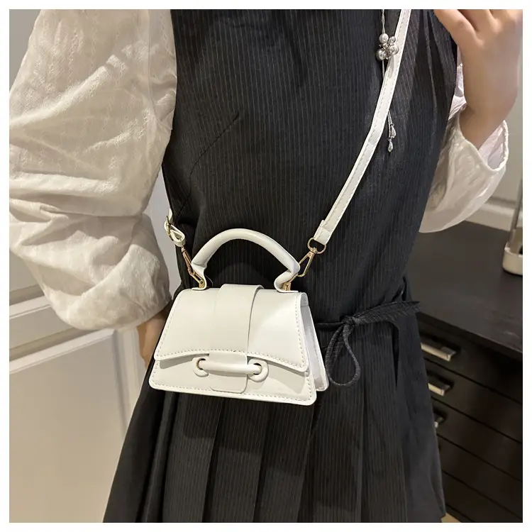 White & Beige Square Handbag for Women 2025 — feature 16