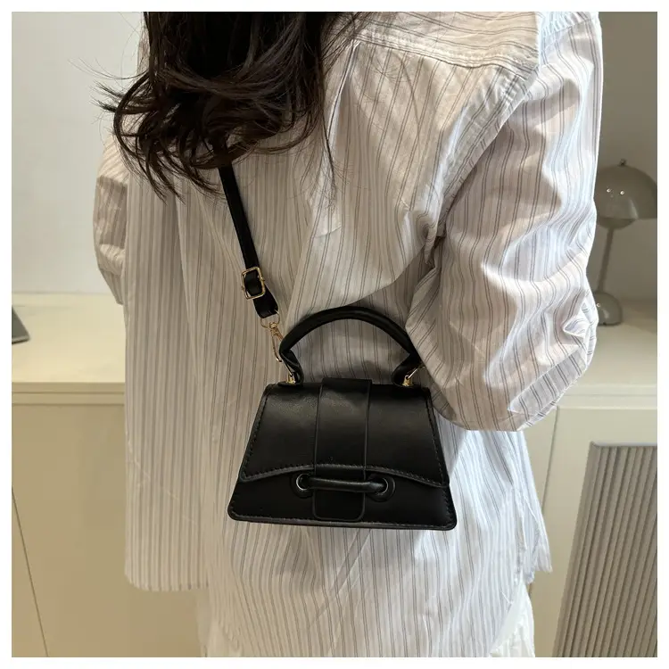 White & Beige Square Handbag for Women 2025 — feature 22
