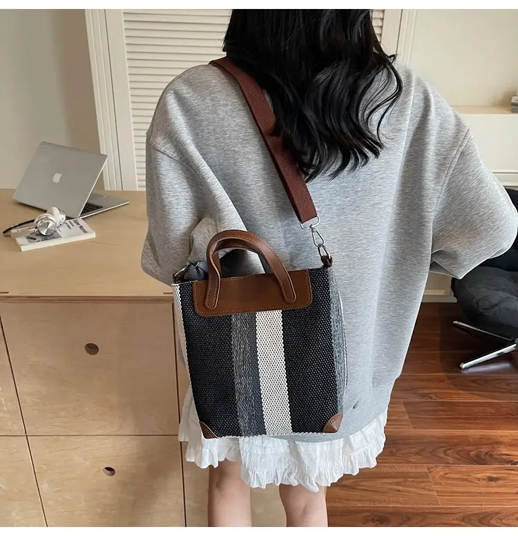 Striped Shoulder Bag for Women Brown Beige 2025 — feature 15