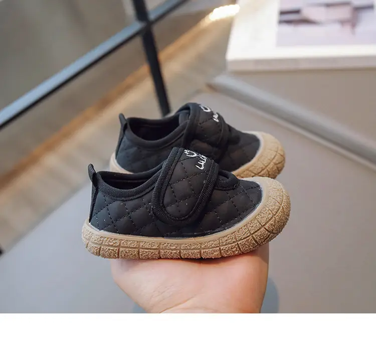 Children's Fashionable Breathable Baby Shoes Toddler Shoes 2025 Summer Baby Kindergarten Indoor Baotou Super Soft Anti-Kick Shoes — feature 15