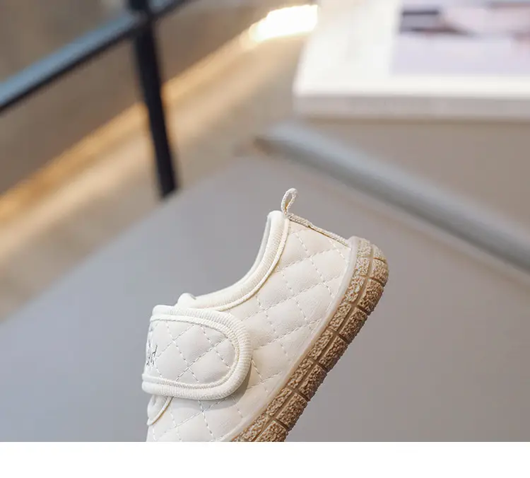 Children's Fashionable Breathable Baby Shoes Toddler Shoes 2025 Summer Baby Kindergarten Indoor Baotou Super Soft Anti-Kick Shoes — feature 17
