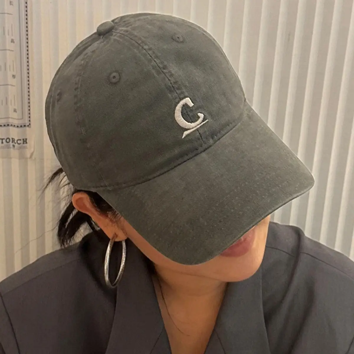 Women Maroon Embroidered Baseball Cap 2026 - Image 9