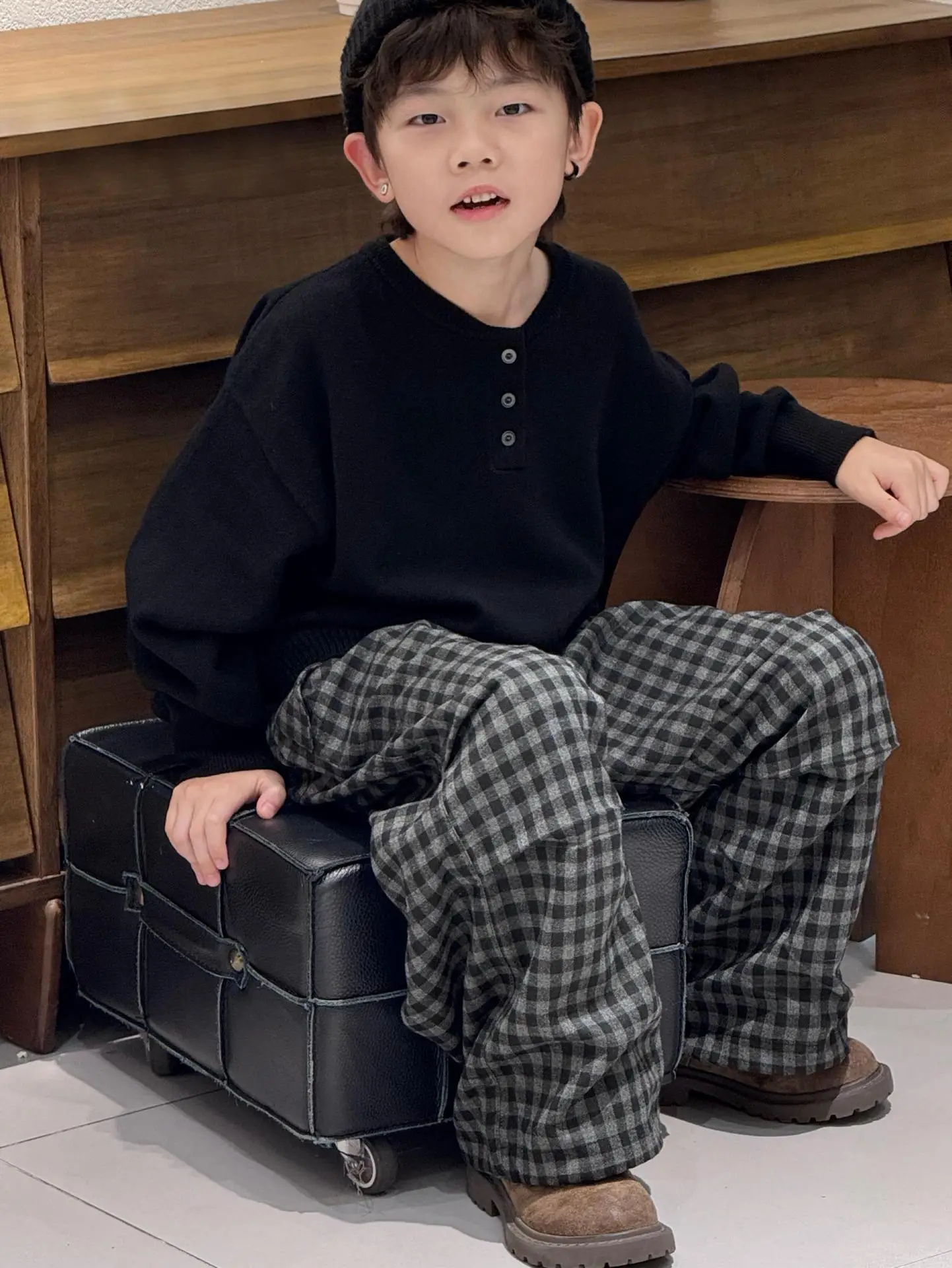 Korean-Style Boys Long Sleeve T-Shirt Gray Plaid Pants 2026 - Image 6