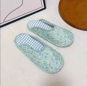 2025 Soft-Soled Silent Slippers for Women, Quilted Cotton Breathable Slippers, Indoor and Outdoor Thin-Soled Full Cotton Closed-Toe Slippers - Image 18