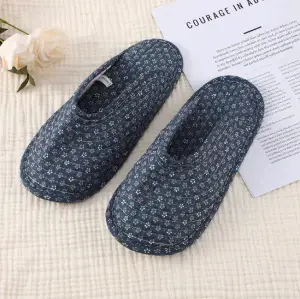 2025 Soft-Soled Silent Slippers for Women, Quilted Cotton Breathable Slippers, Indoor and Outdoor Thin-Soled Full Cotton Closed-Toe Slippers - Image 9