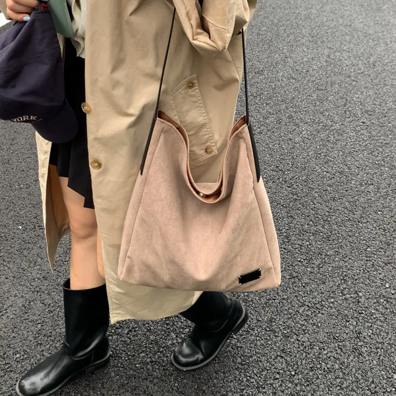 Women Large Capacity Brown Canvas Shoulder Bag 2025 - Image 6