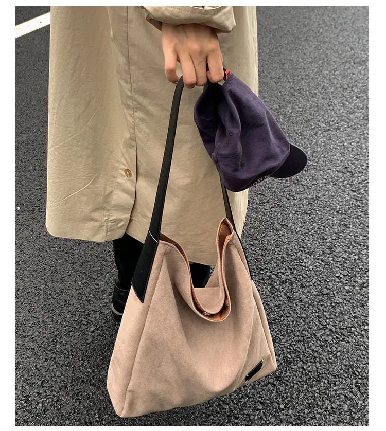 Women Large Capacity Brown Canvas Shoulder Bag 2025 — feature 15