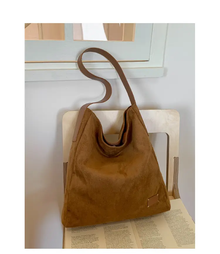 Women Large Capacity Brown Canvas Shoulder Bag 2025 — feature 6