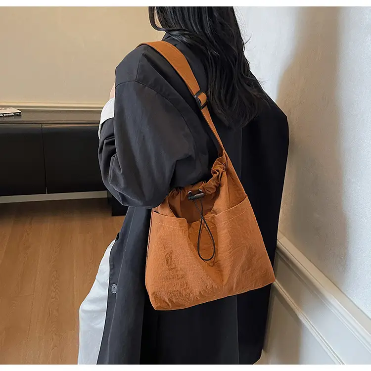 Women's Brown Cloth Shoulder Bag Large Capacity 2025 — feature 16