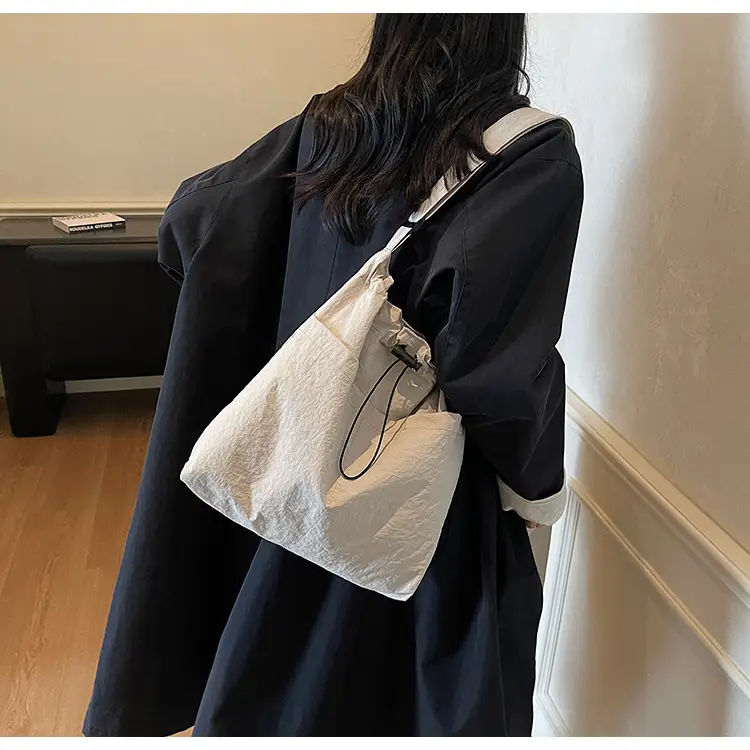 Women's Brown Cloth Shoulder Bag Large Capacity 2025 — feature 20