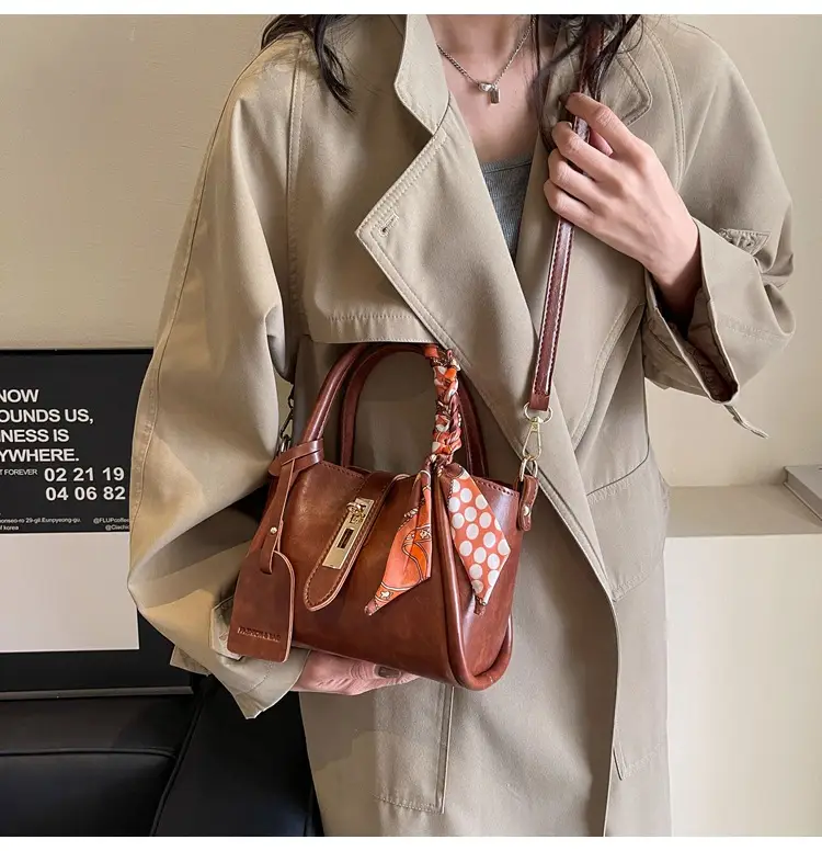 French Fashion Bucket Bag Women Brown Leather 2025 — feature 19