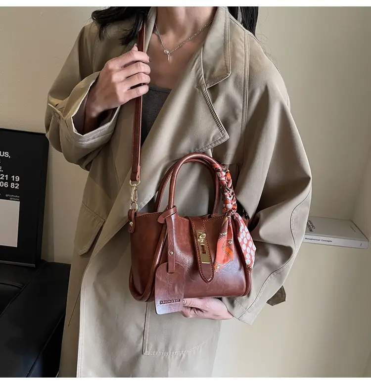 French Fashion Bucket Bag Women Brown Leather 2025 — feature 22
